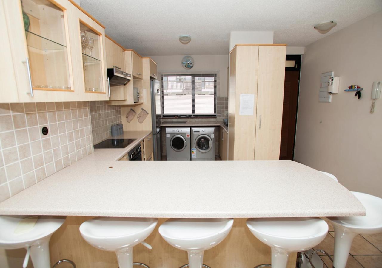 Bianka'S Self-Catering Apartment Свакопмунд Экстерьер фото